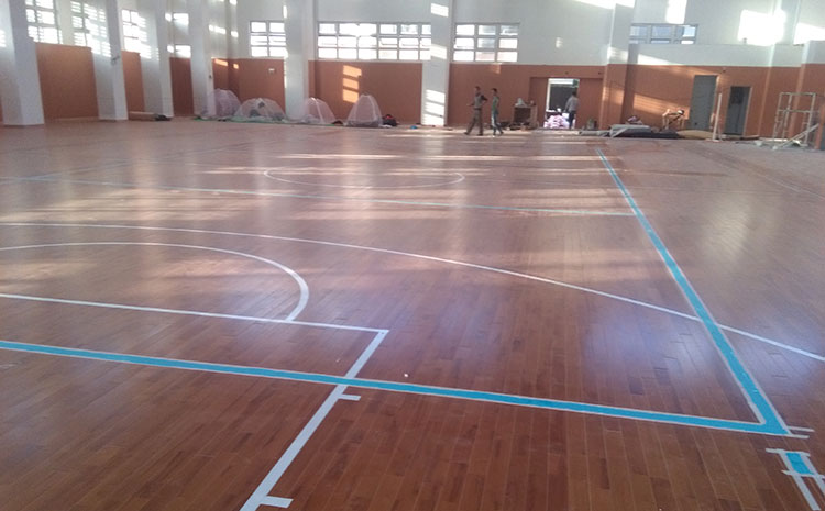 福建安裝運動木地板施工團隊