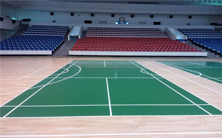 五角楓舞臺實木地板怎么維修？