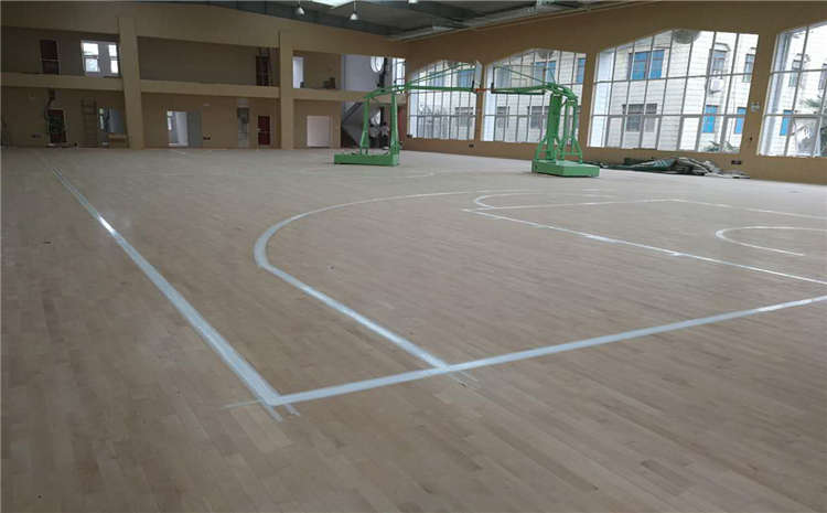 楓樺木NBA籃球場(chǎng)木地板哪個(gè)牌子好？