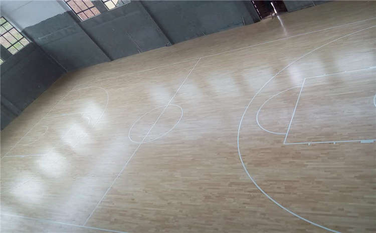 硬木企口舞臺木地板怎么維修？