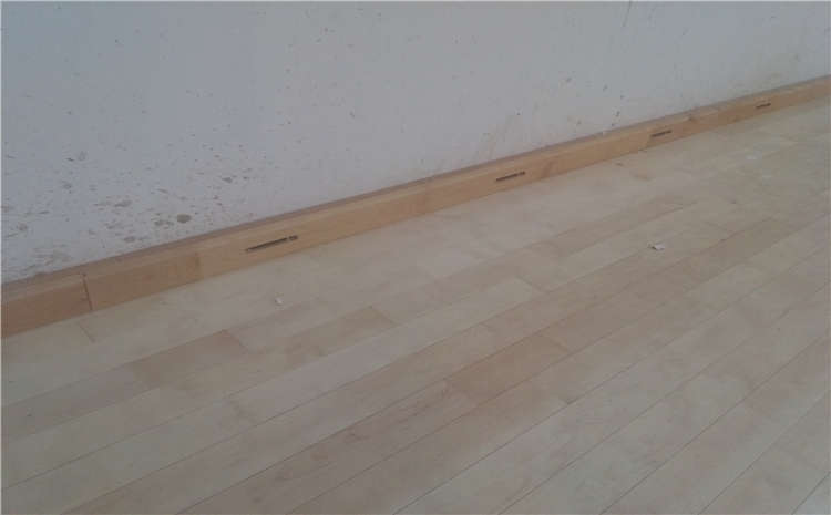 指接板舞臺實木地板價格是多少錢？