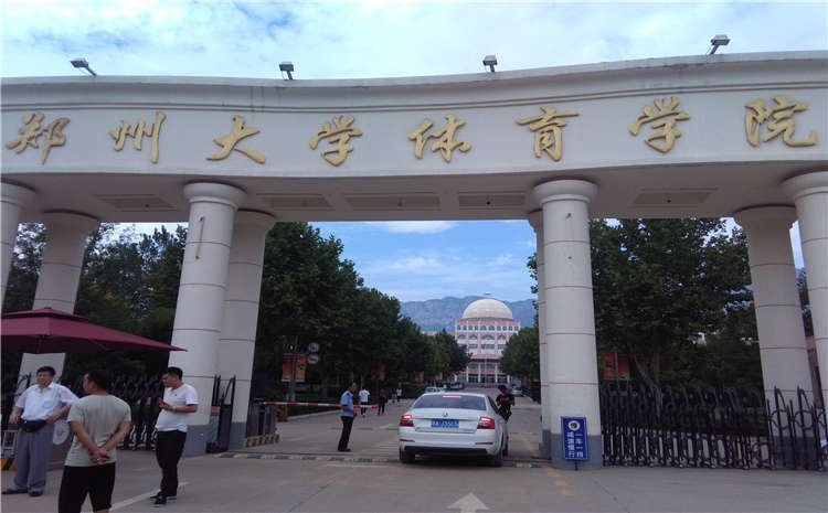 體育木地板采購細節有哪些?