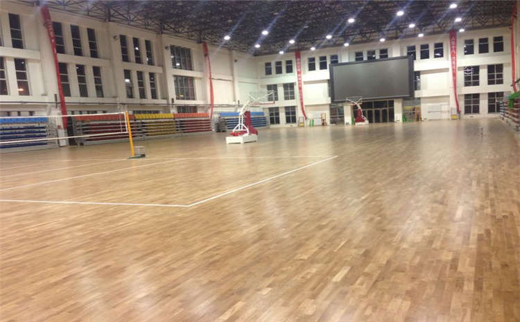 五角楓體育館木地板單層龍骨結構