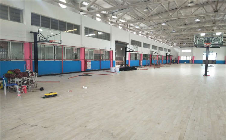 24厚籃球場(chǎng)實(shí)木地板單層龍骨結(jié)構(gòu)