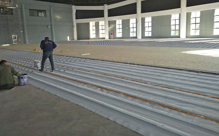 24厚籃球館木地板怎么保養?