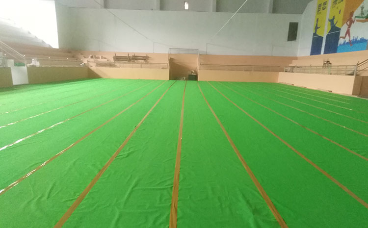 楓樺木體育運動地板哪個牌子好？