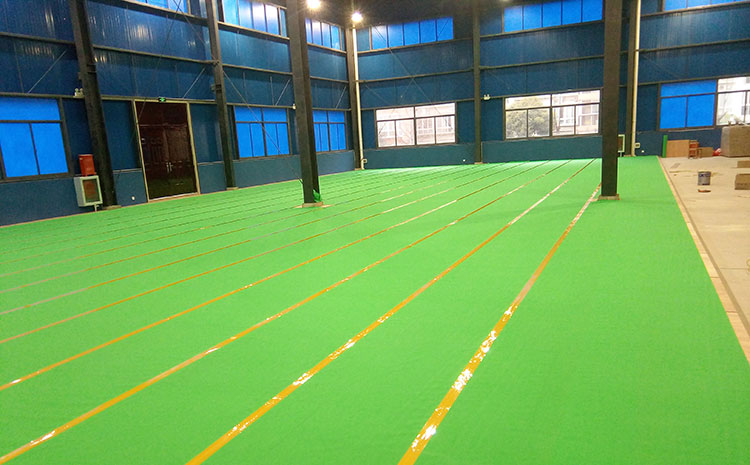 指接板風雨操場運動地板市場價格表