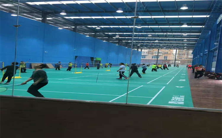 24厚舞臺運動木地板哪個品牌好？