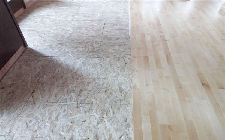 20厚木地板籃球場(chǎng)雙層龍骨結(jié)構(gòu)