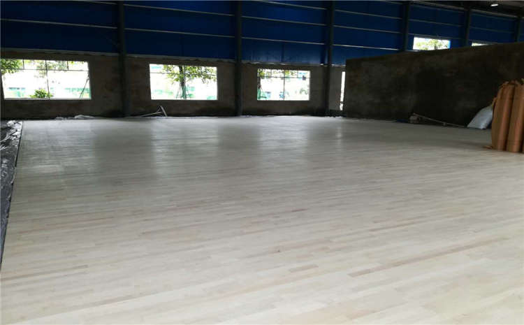 松木木地板籃球館哪個品牌好？