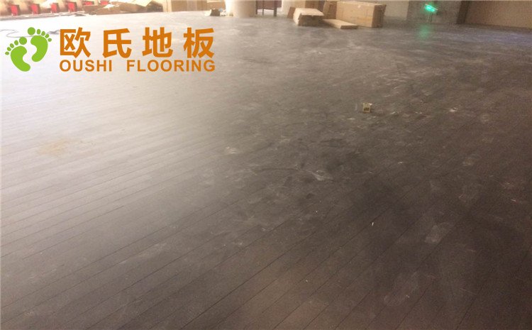 重慶京劇院舞臺木地板案例