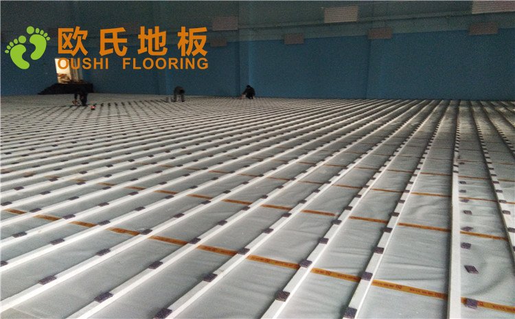 湖南吉**溶江小區健身中心木地板案例