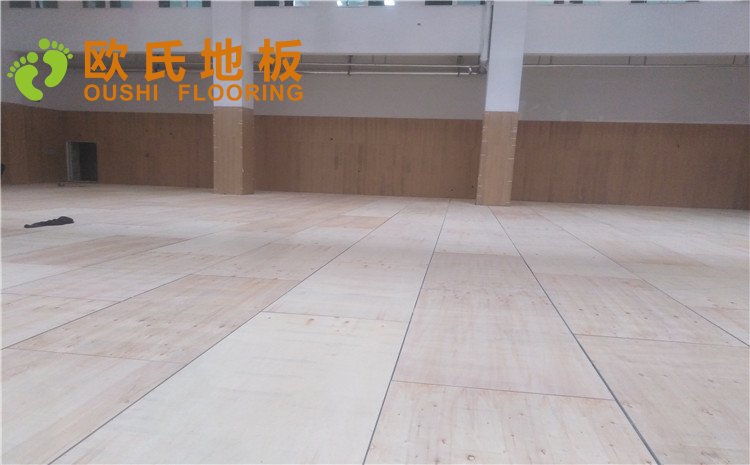 青島市黃島區(qū)濱海街道中心小學(xué)體育館木地板