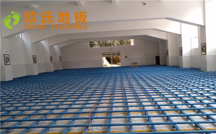云南省紅河州個舊市綠春小學體育館木地板項目——歐氏實木運動地板